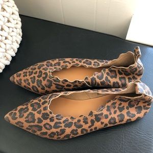 Klub Nico Naomi Scallop Flat